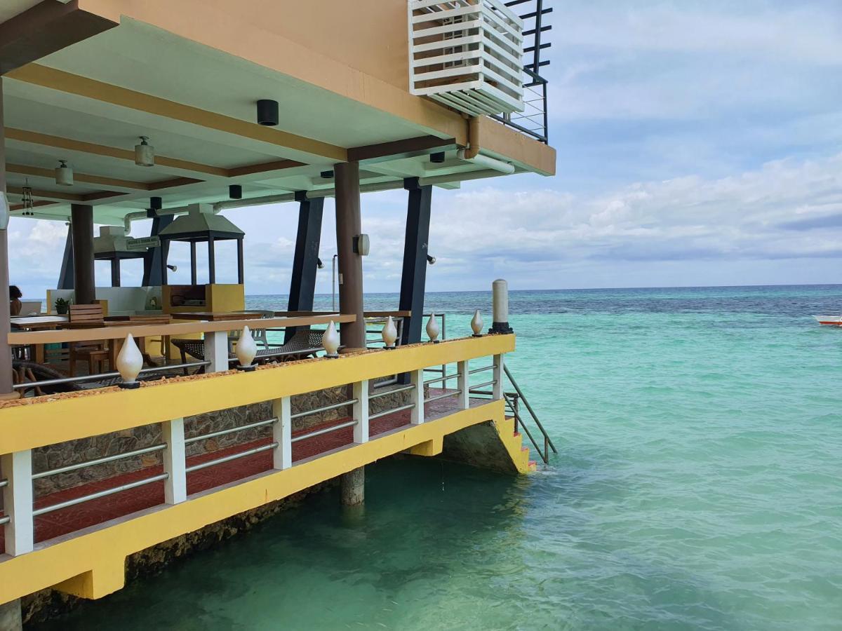 L & M Hearthstones Lodge Oslob Luaran gambar