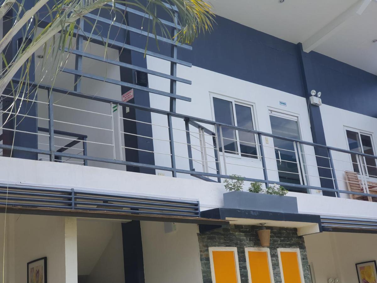 L & M Hearthstones Lodge Oslob Luaran gambar