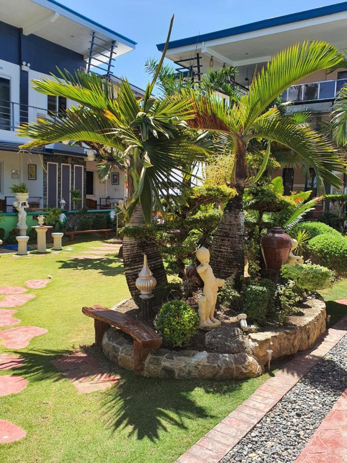 L & M Hearthstones Lodge Oslob Luaran gambar