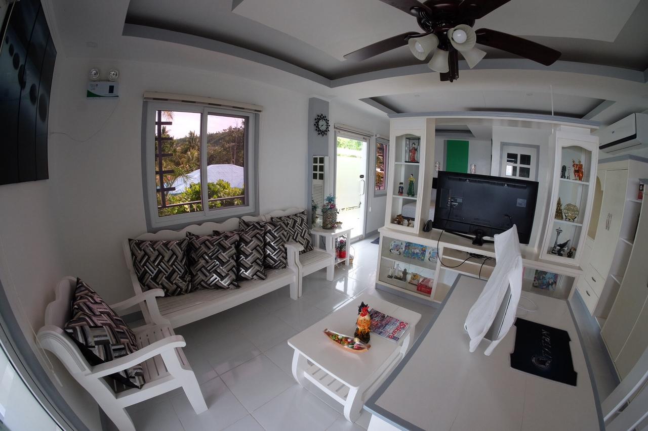 L & M Hearthstones Lodge Oslob Luaran gambar