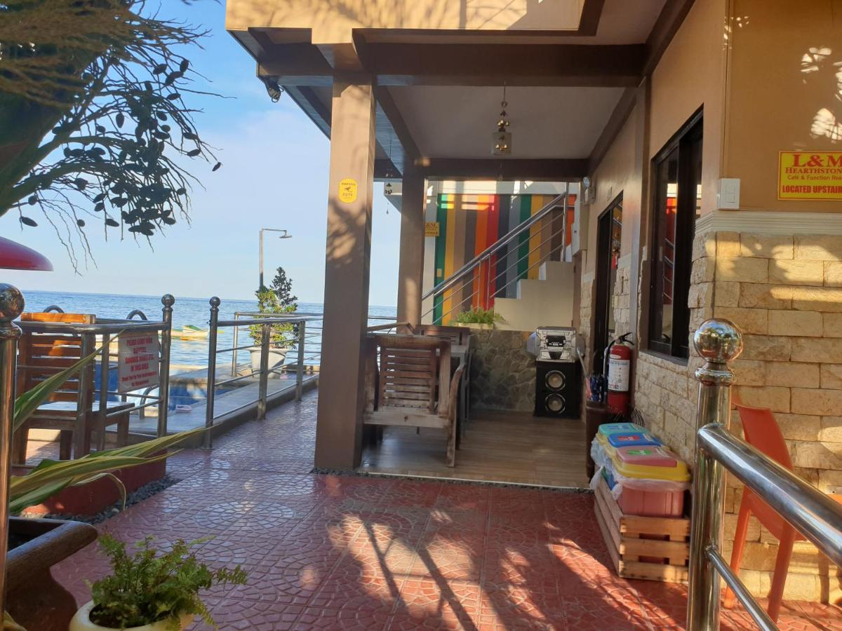 L & M Hearthstones Lodge Oslob Luaran gambar