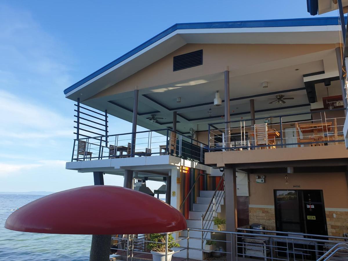 L & M Hearthstones Lodge Oslob Luaran gambar