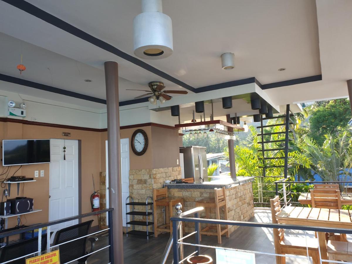 L & M Hearthstones Lodge Oslob Luaran gambar